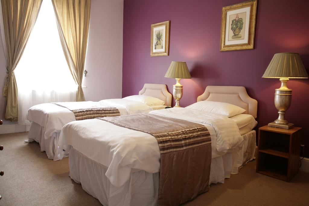 The Imperial Hotel Stroud  Eksteriør billede
